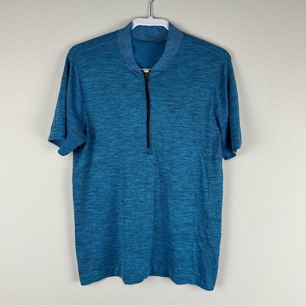 Lululemon Men’s Blue Space Dye Metal Vent Tech Surge Short Sleeve 1/2 Zip Medium